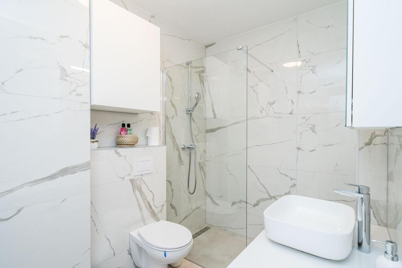 Apartment Nava - New And Spacious Gem - Free Parking Дубровник Экстерьер фото